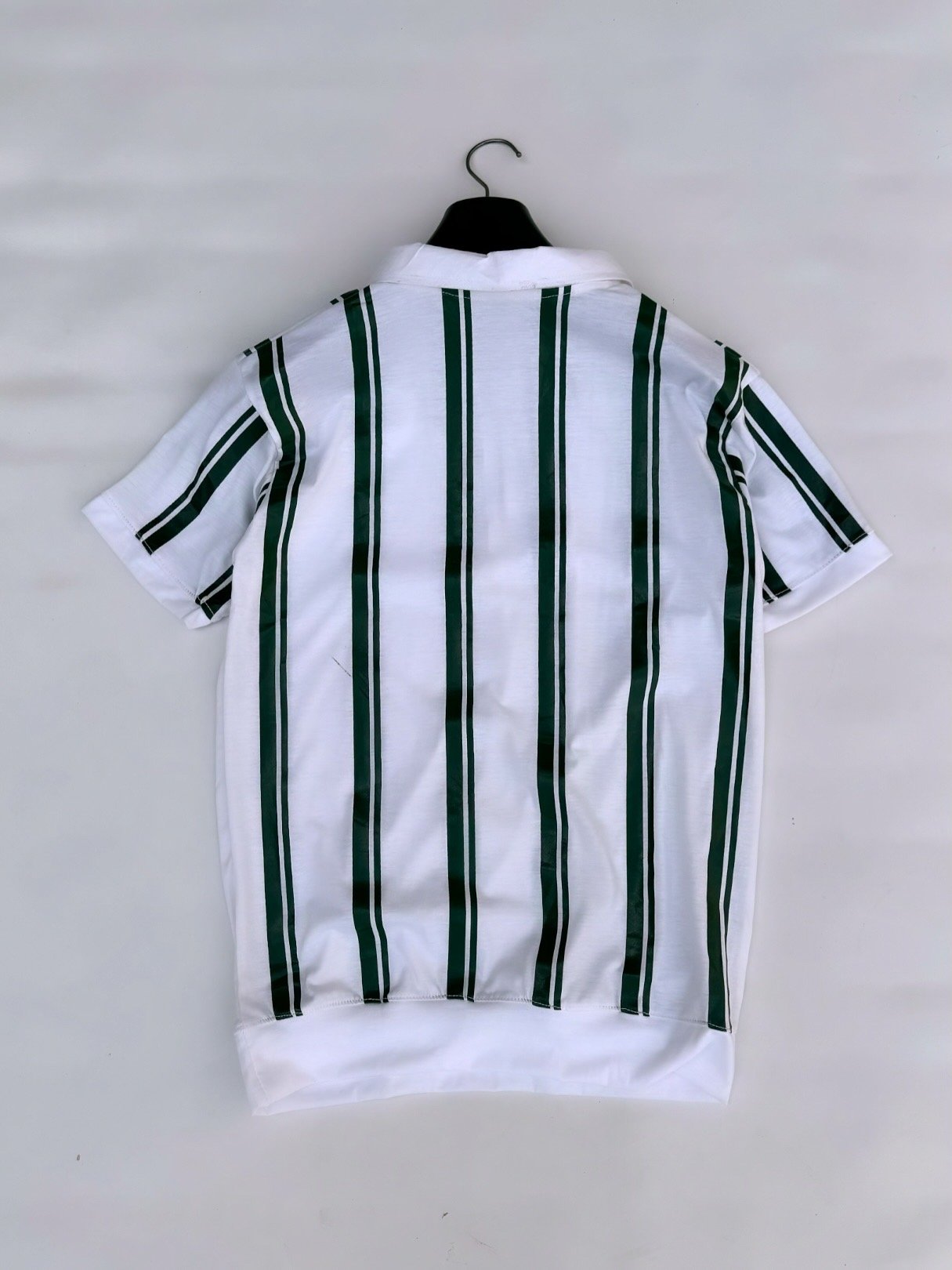 Color block zipper old money tshirt - Image 6